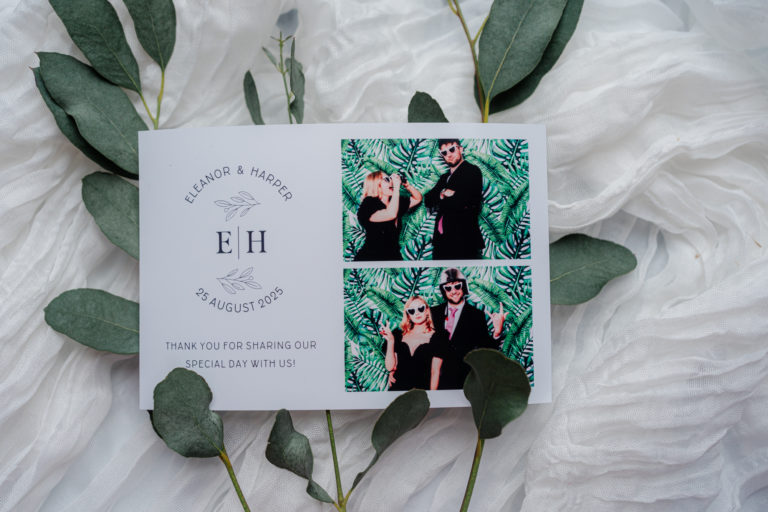 Weddings: Should You Include Prints, Digital Photos, or Both?